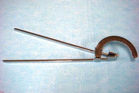 【器具・備品】角度計：東大式角度計