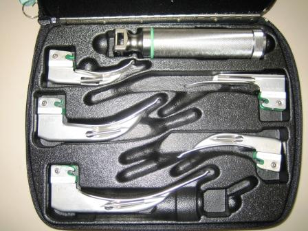 【救急】喉頭鏡セット　マッキントッシュブレード