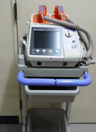 【救急】除細動器：デフィブリレータ　TECー５５００シリーズカルジオライフ