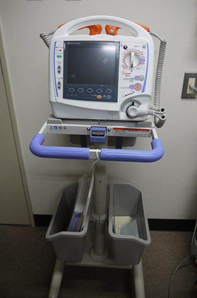 【救急】除細動器：デフィブリレータ　TECー５６００シリーズカルジオライフ