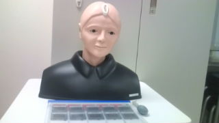 【基本的身体診察】眼底診察シミュレータ　EYE