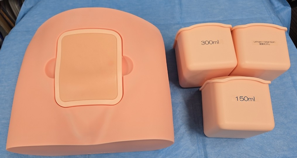 膀胱内尿量測定ファントム